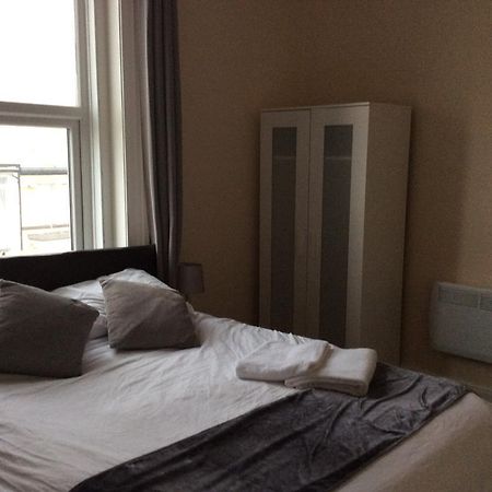The Crescent Apartments بريدلينغتون الغرفة الصورة